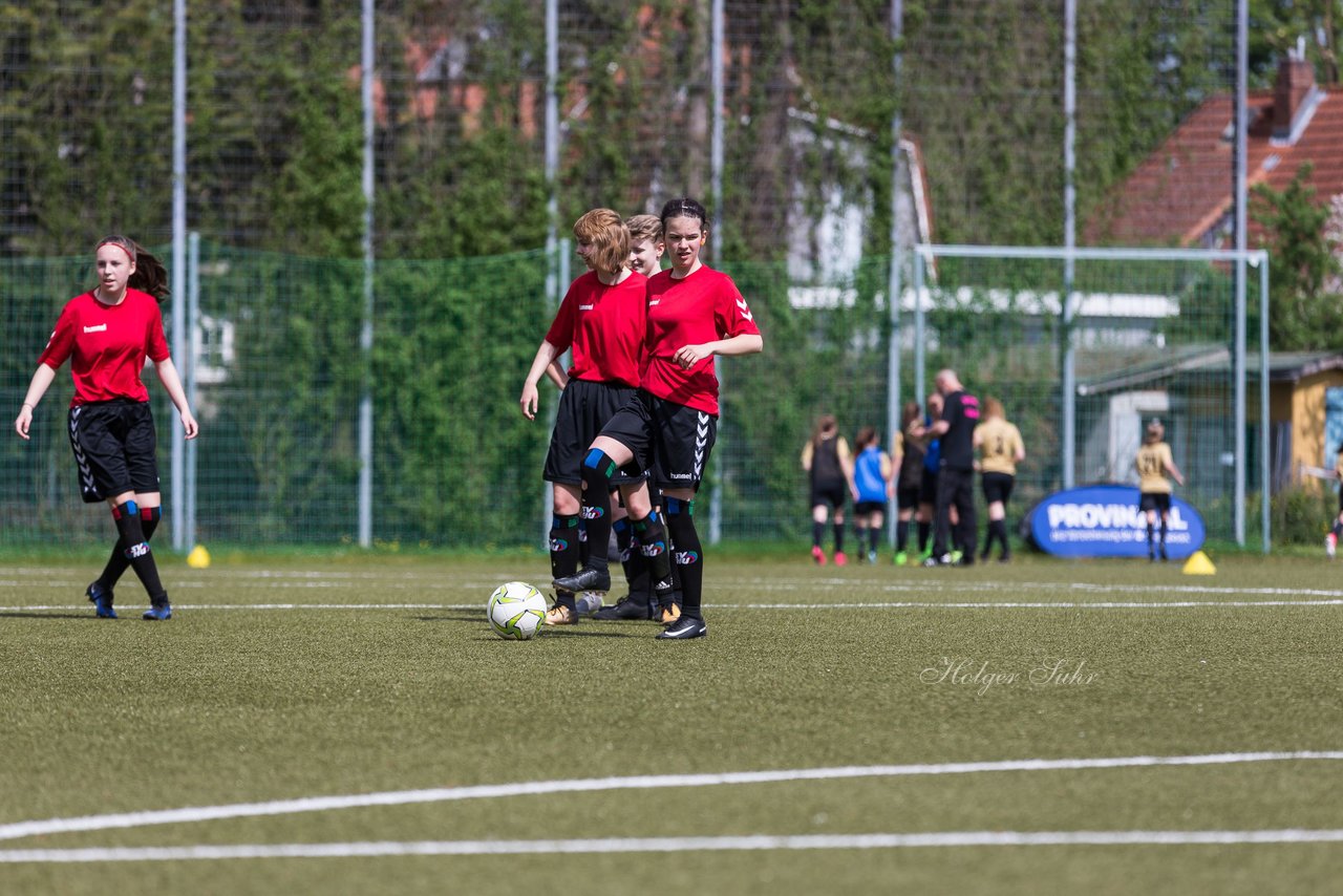 Bild 97 - B-Juniorinnen Pokalfinale SV Henstedt Ulzburg - SG Holstein Sued : 2:0